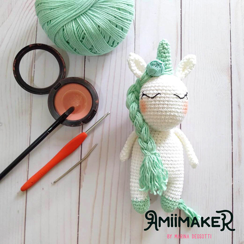 Unicorn Pattern Crochet or Knit DIY Kit - Amigurumi Unicorn – Darn