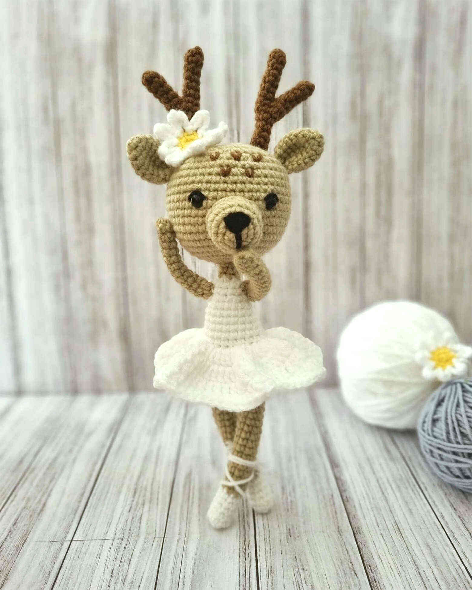 Daisy Deer Amigurumi Crochet Free Pdf Pattern