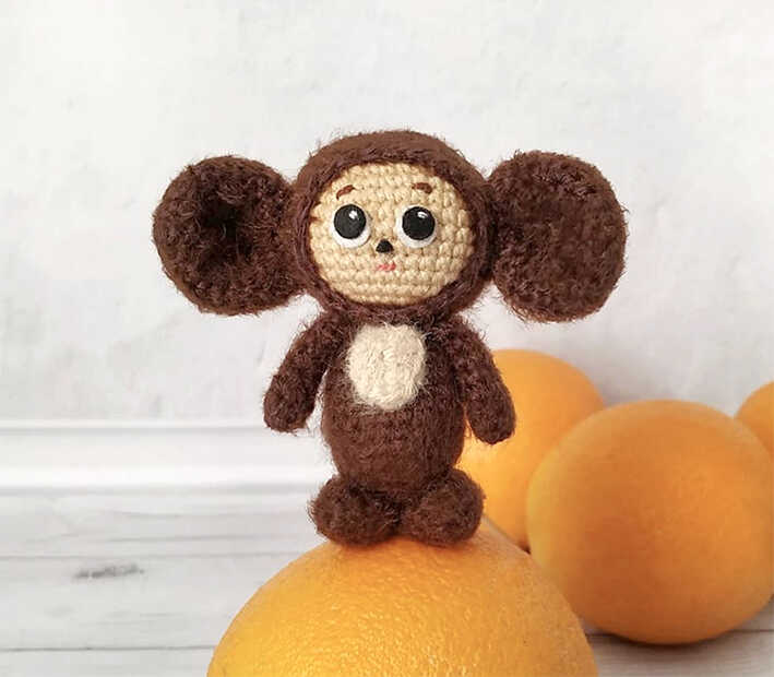 Cheburashka Amigurumi Free Crochet Pattern – Cute Mini Plush Keychain