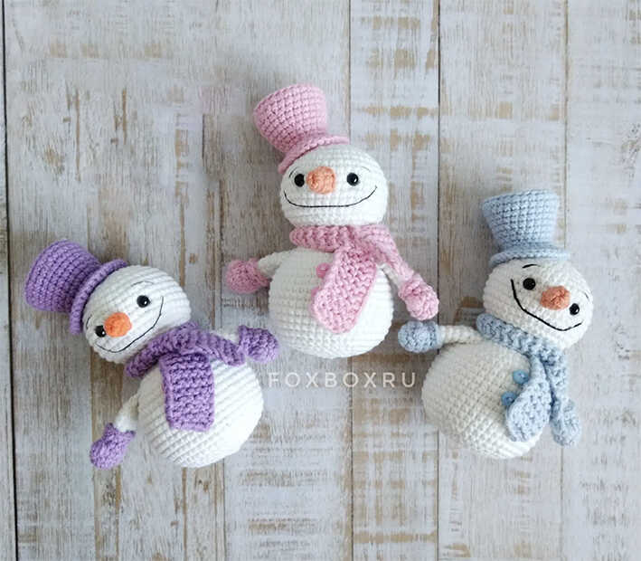 crochet snowman amigurumi free pattern cute mini winter plush trio