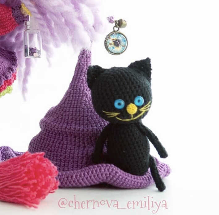 cute black cat amigurumi crochet small plush free pattern