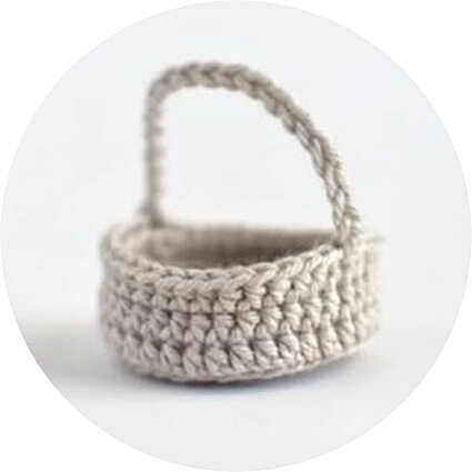crochet easter basket amigurumi small accessory cute free pattern