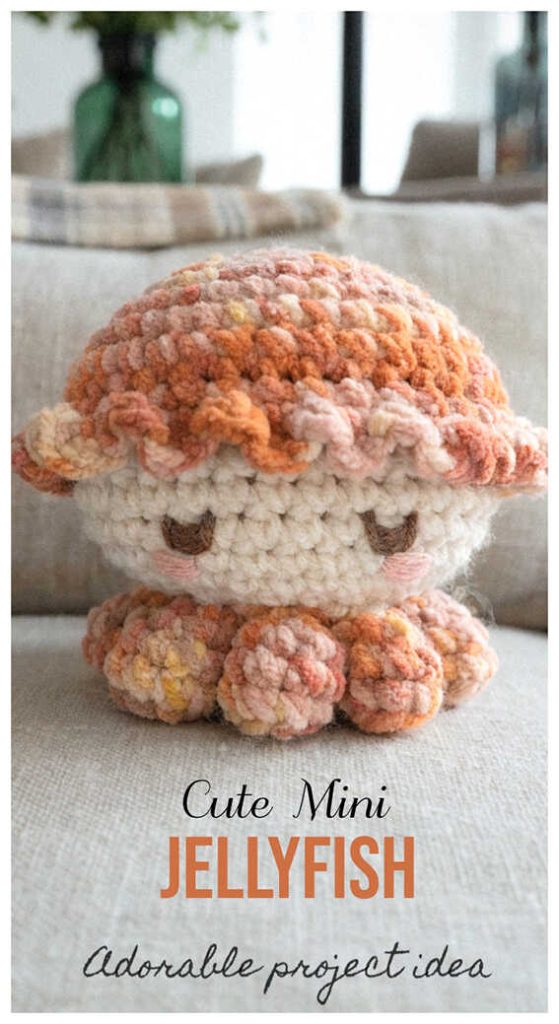 mini jellyfish amigurumi crochet soft plush adorable project idea